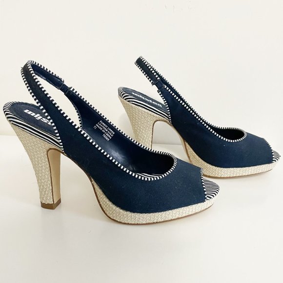 Unlisted | Navy Nautical Heels | 7.5 - Picture 2 of 5